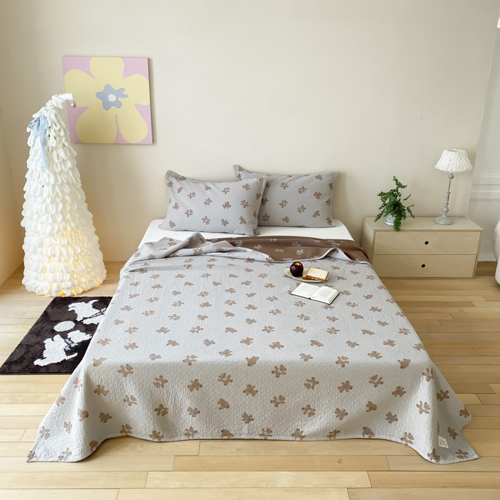 91家纺网 家纺一手货源 找家纺 （总）麻依 2026新款安心棉床盖三件全棉四层纱布床单