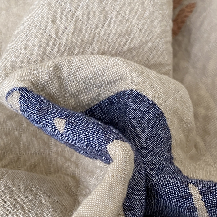 91家纺网 家纺一手货源 找家纺 麻依 2026新款安心棉床盖三件全棉四层纱布床单 多彩猫咪