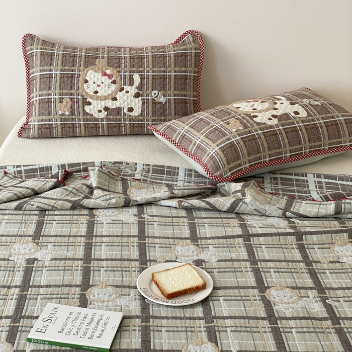 91家纺网 家纺一手货源 找家纺 麻依 2026新款软萌夏被全棉四层纱布 斑点小咪