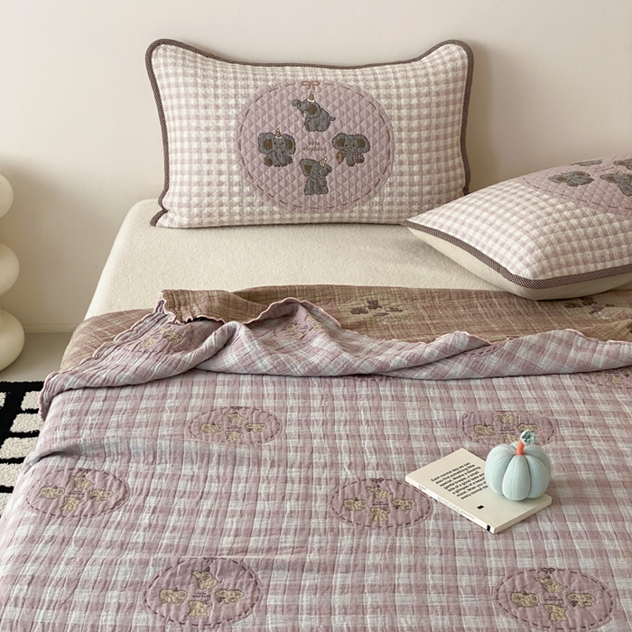 91家纺网 家纺一手货源 找家纺 麻依 2026新款软萌夏被全棉四层纱布 乐园小象