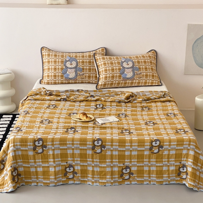 91家纺网 家纺一手货源 找家纺 麻依 2026新款软萌夏被全棉四层纱布 胖胖企鹅