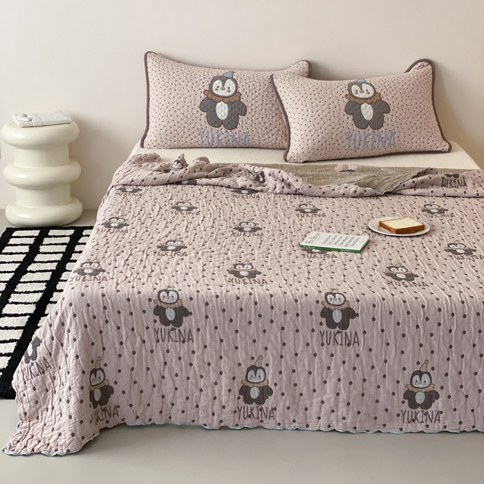 91家纺网 家纺一手货源 找家纺 麻依 2026新款软萌夏被全棉四层纱布 波点企鹅