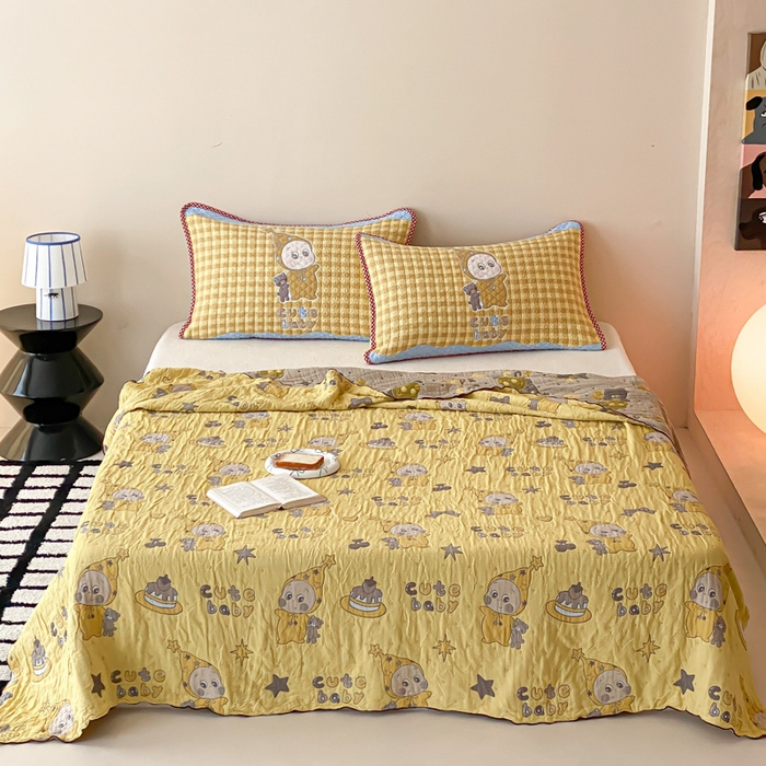 91家纺网 家纺一手货源 找家纺 麻依 2026新款软萌夏被全棉四层纱布 小黄人