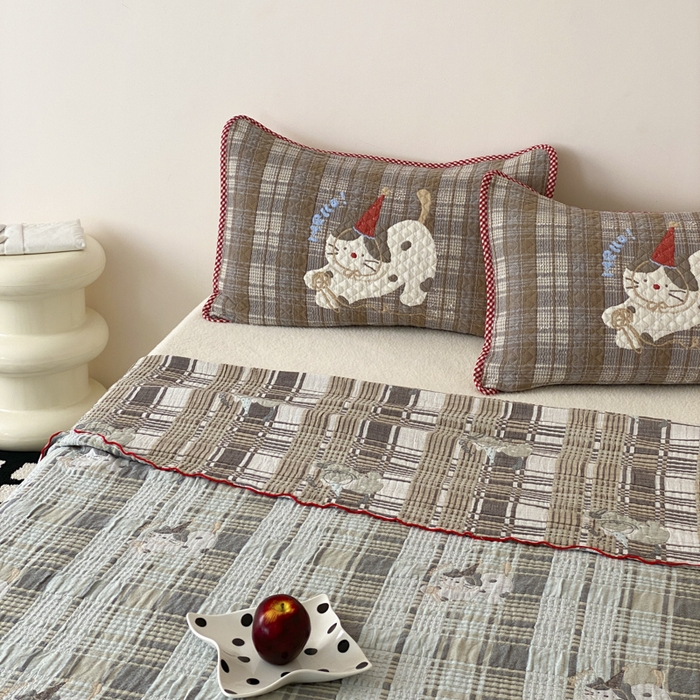 91家纺网 家纺一手货源 找家纺 麻依 2026新款软萌夏被全棉四层纱布 玩耍小咪