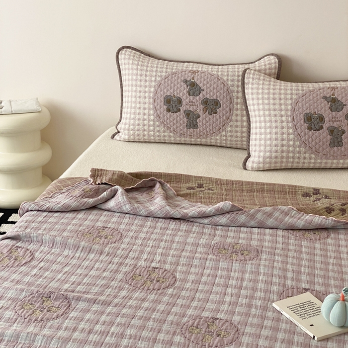 91家纺网 家纺一手货源 找家纺 麻依 2026新款软萌夏被全棉四层纱布 乐园小象