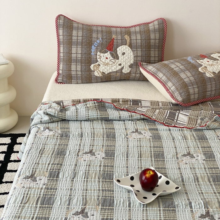 91家纺网 家纺一手货源 找家纺 麻依 2026新款软萌夏被全棉四层纱布 玩耍小咪