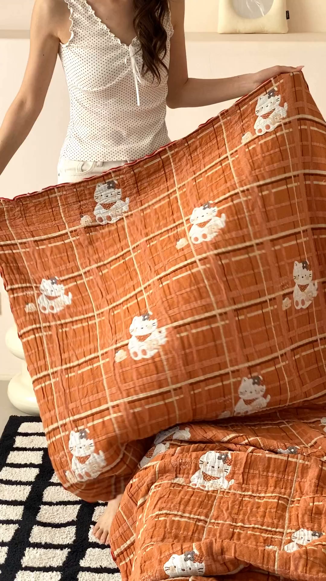 91家纺网 家纺一手货源 找家纺 麻依 2026新款软萌夏被全棉四层纱布 胖胖猫