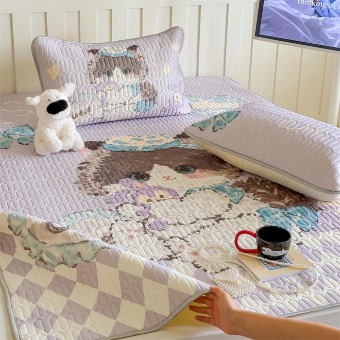 91家纺网 家纺一手货源 找家纺 顾里家纺 2026新款洛丽塔风乳胶席凉席席子三件套 萝莉猫咪