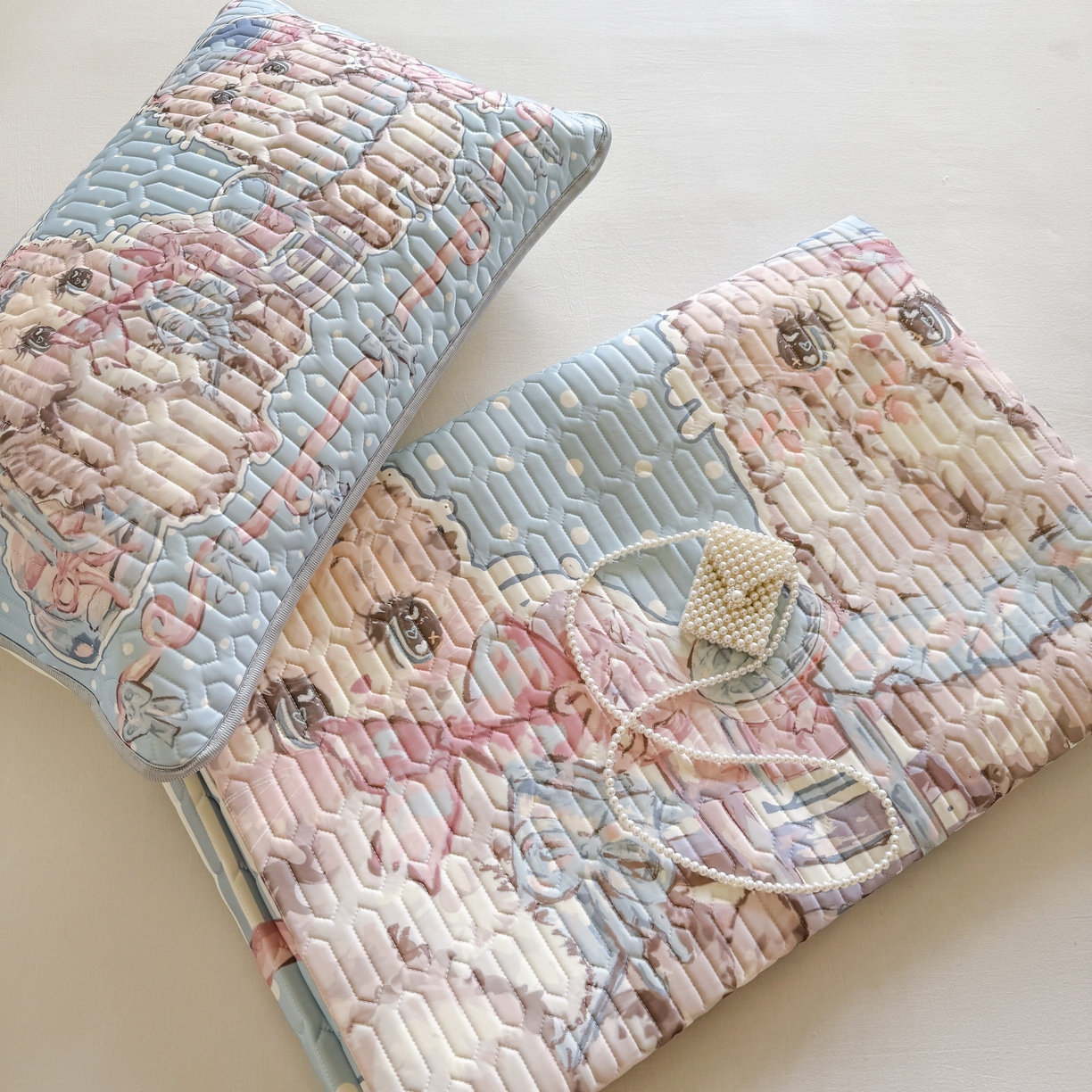 91家纺网 家纺一手货源 找家纺 顾里家纺 2026新款洛丽塔风乳胶席凉席席子三件套 布偶猫