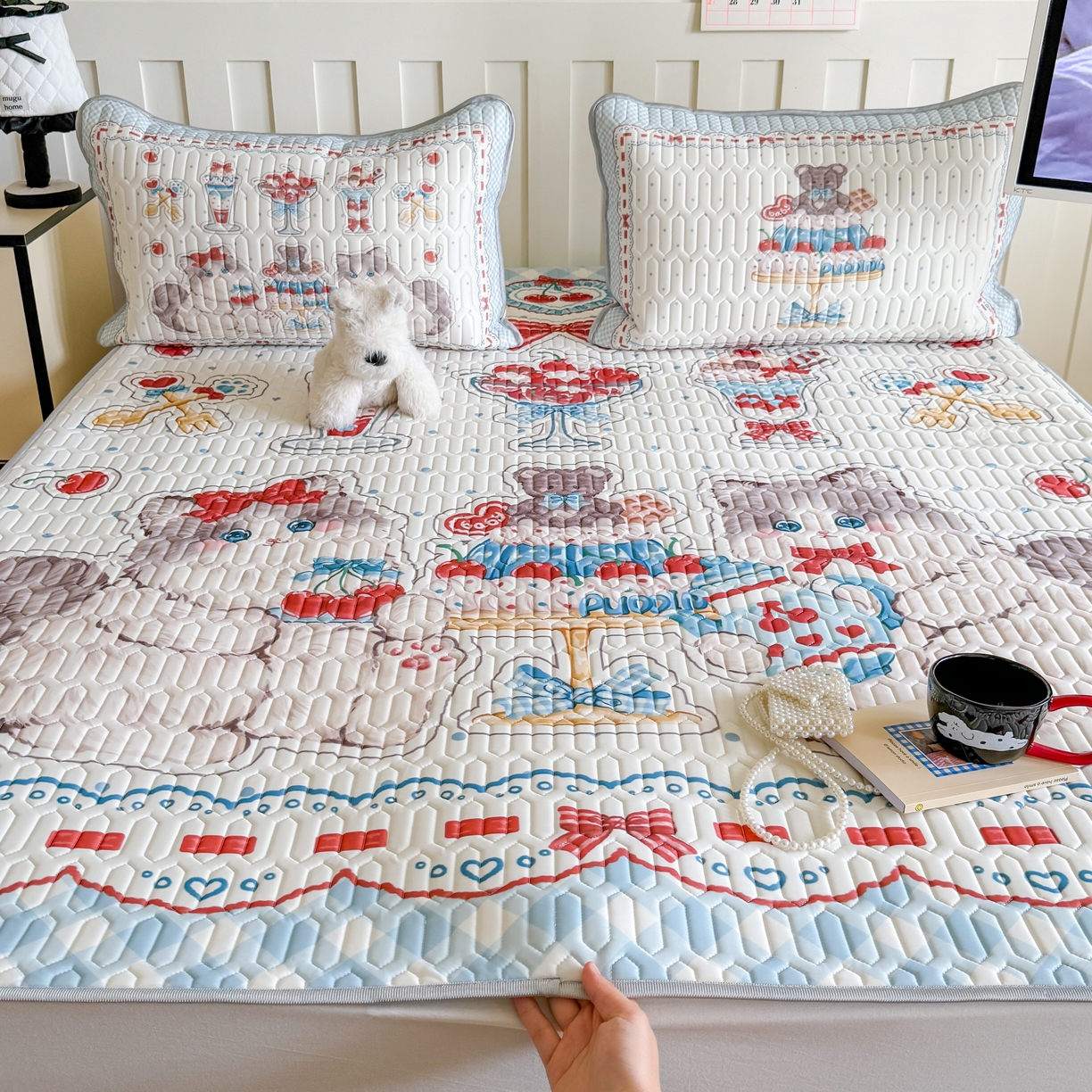 91家纺网 家纺一手货源 找家纺 顾里家纺 2026新款洛丽塔风乳胶席凉席席子三件套 小猫茶话会