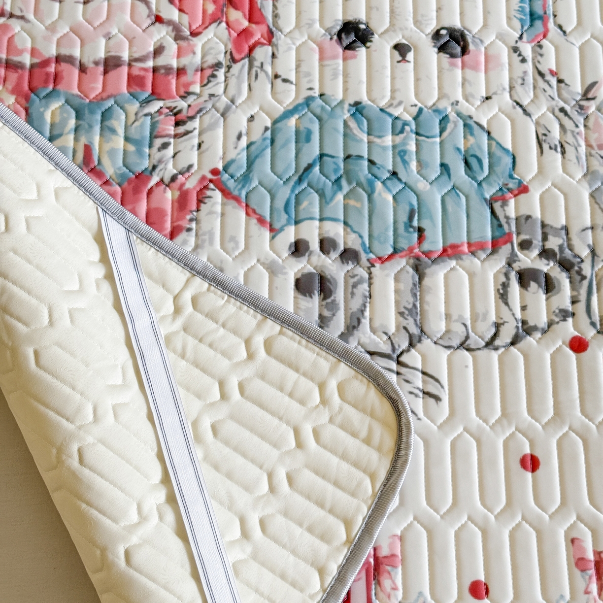 91家纺网 家纺一手货源 找家纺 顾里家纺 2026新款洛丽塔风乳胶席凉席席子三件套 洛丽好友