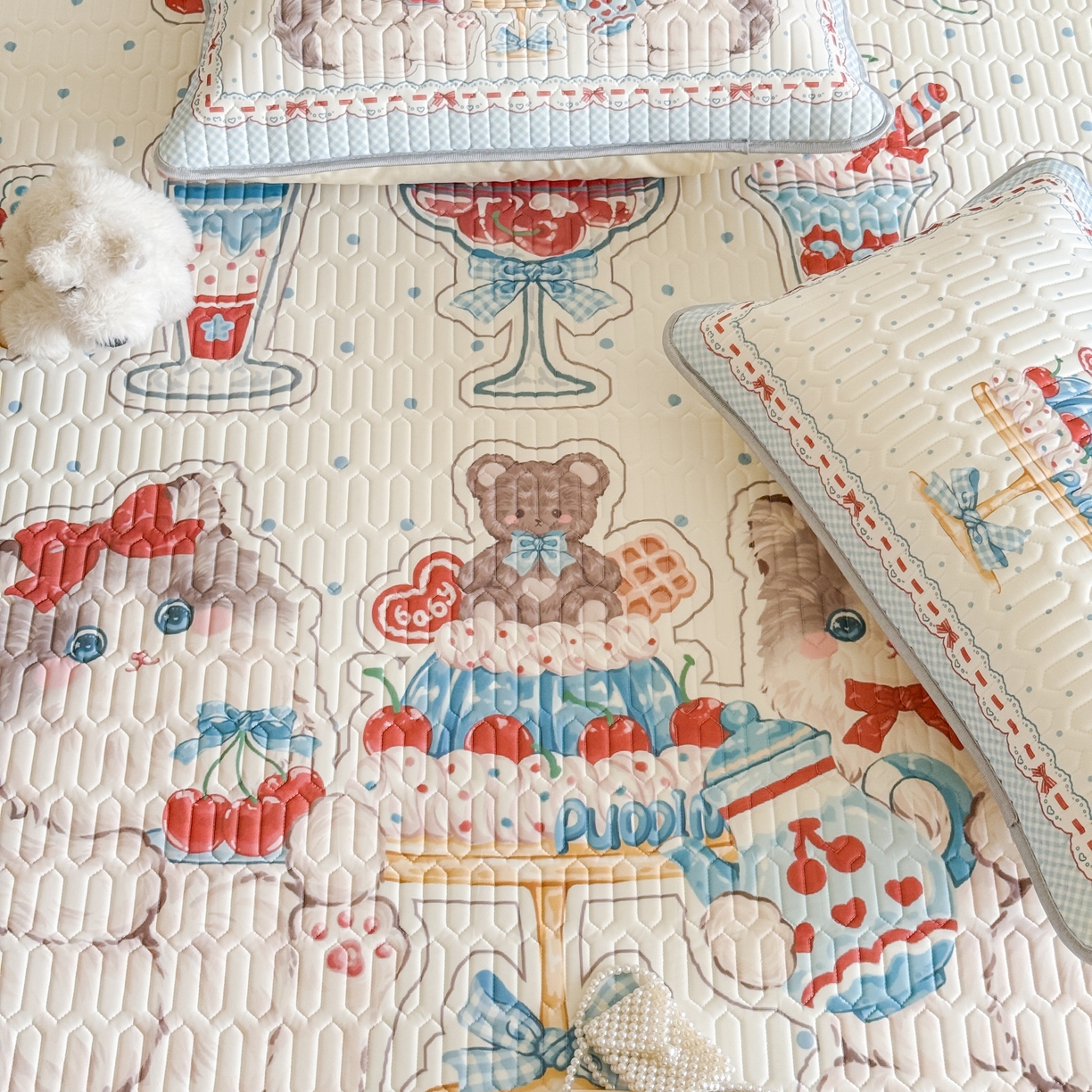 91家纺网 家纺一手货源 找家纺 顾里家纺 2026新款洛丽塔风乳胶席凉席席子三件套 小猫茶话会