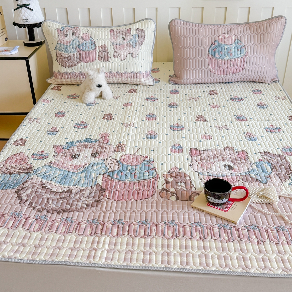 91家纺网 家纺一手货源 找家纺 顾里家纺 2026新款洛丽塔风乳胶席凉席席子三件套 蕾丝布偶