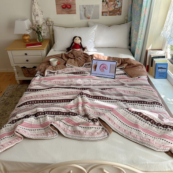 91家纺网 家纺一手货源 找家纺 顾里家纺 2026新款韩系费尔岛风泡泡凉感夏被夏凉被空调被 粉爱心猫猫