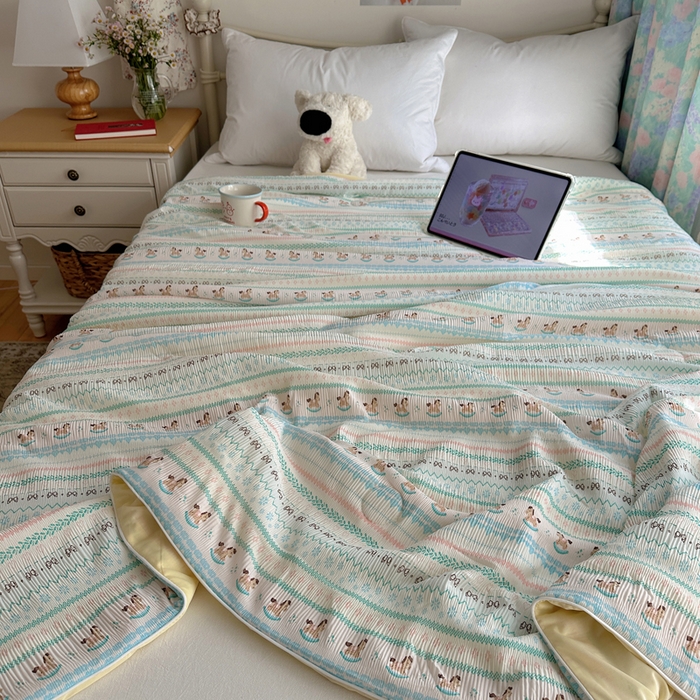 91家纺网 家纺一手货源 找家纺 顾里家纺 2026新款韩系费尔岛风泡泡凉感夏被夏凉被空调被 少女小马