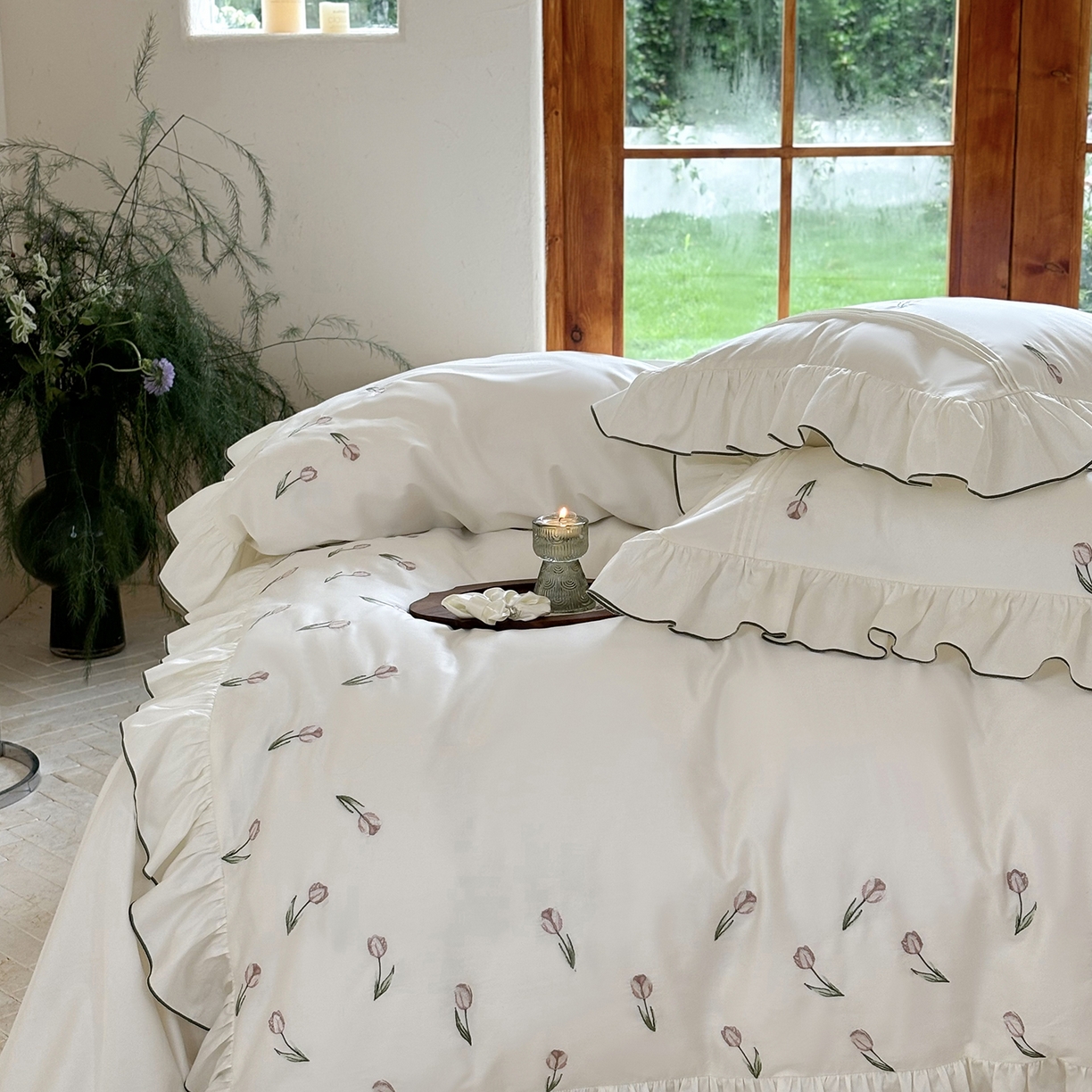 91家纺网 家纺一手货源 找家纺 佳汐蓝家纺 2026新款60支兰精天丝四件套 郁金香