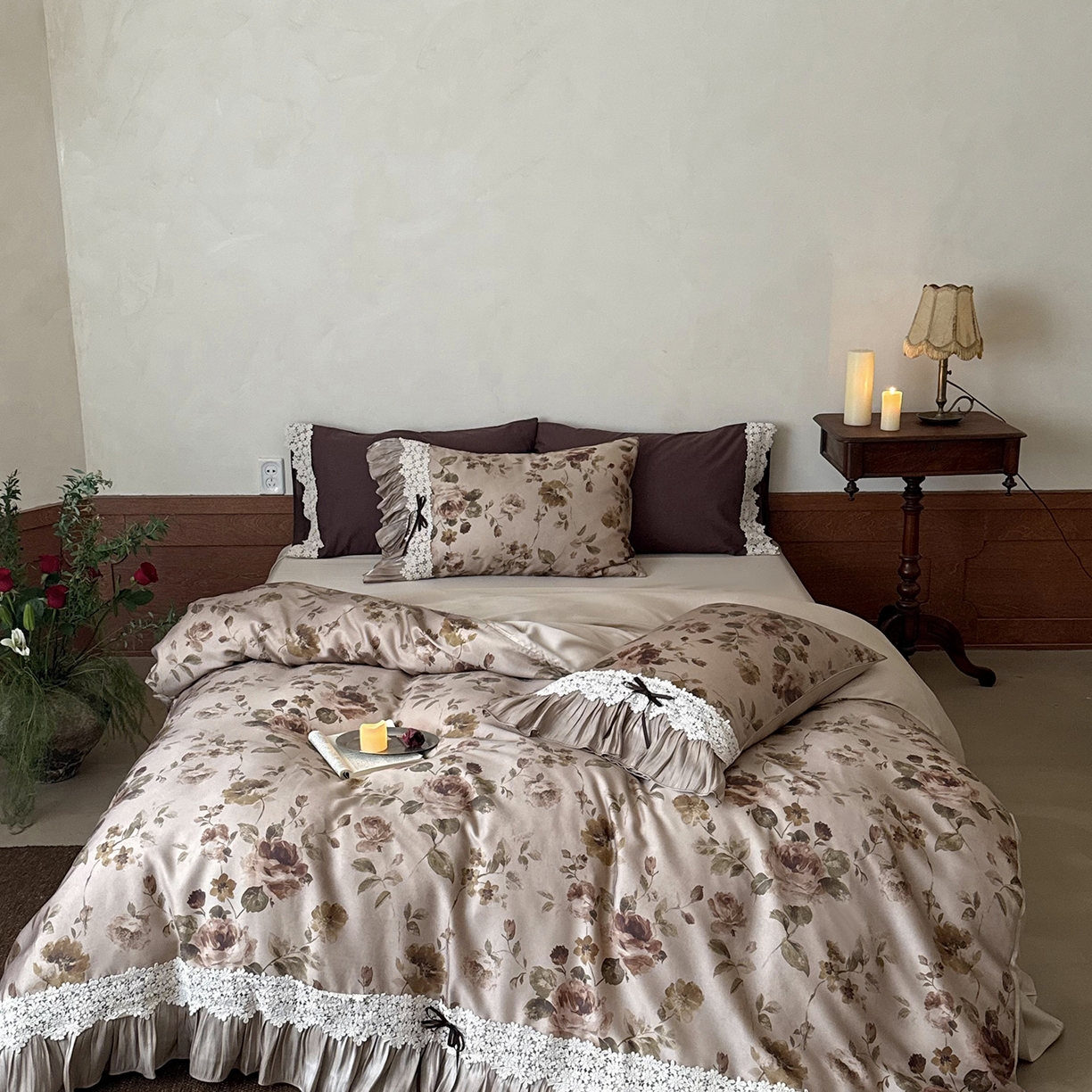 91家纺网 家纺一手货源 找家纺 佳汐蓝家纺 2026新款60支兰精天丝四件套 鸢尾