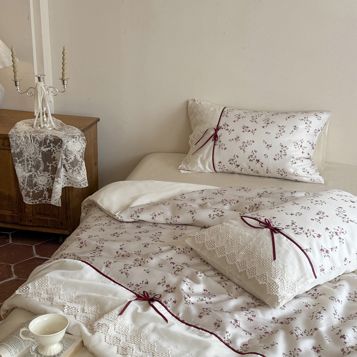 91家纺网 家纺一手货源 找家纺 佳汐蓝家纺 2026新款60支兰精天丝夏被四件套 鸢尾