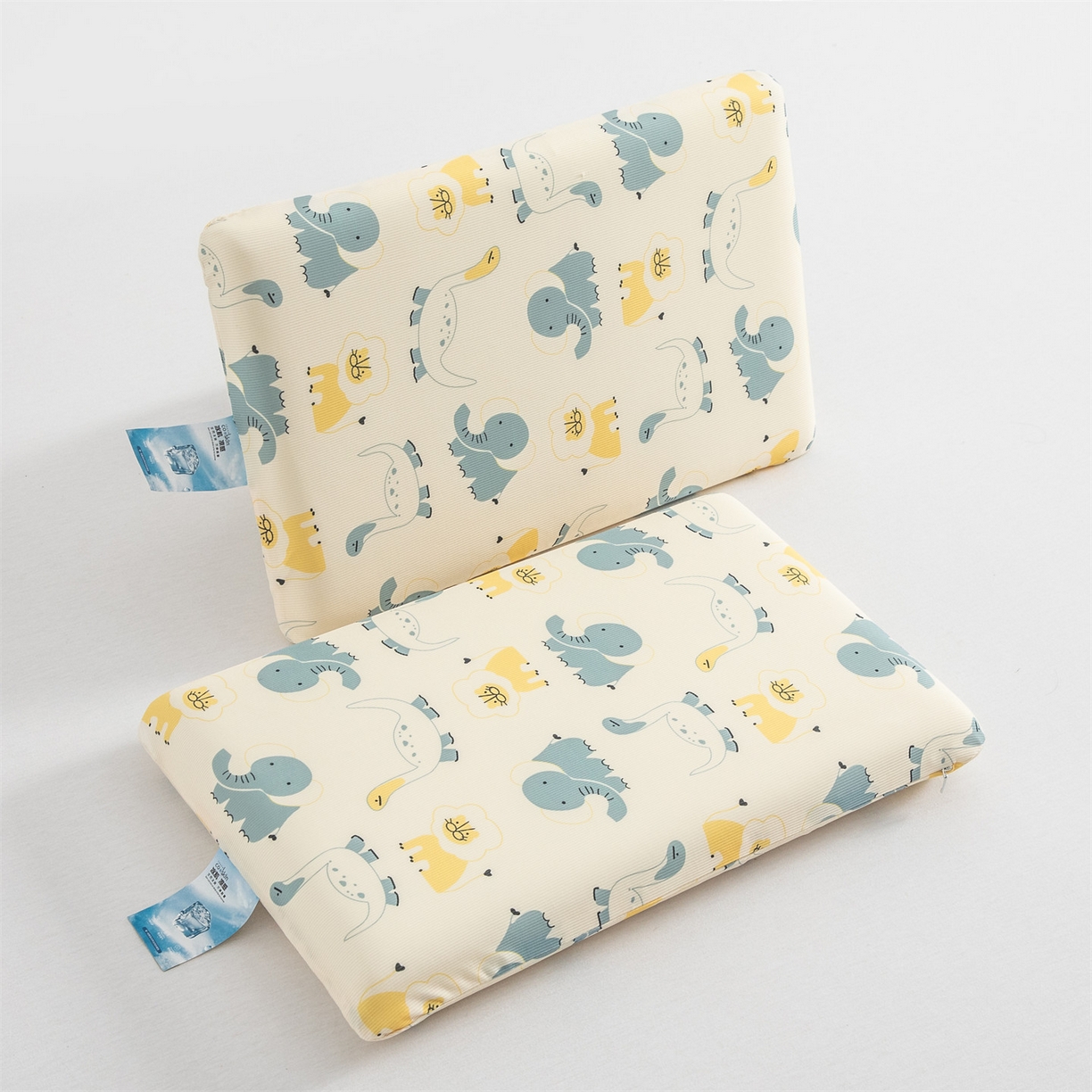 91家纺网 家纺一手货源 找家纺 （总）麦肯锡 2026新款童趣记忆面包儿童枕 枕头枕芯