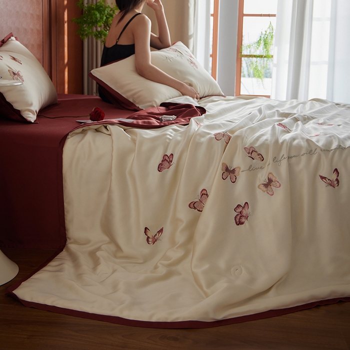 91家纺网 家纺一手货源 找家纺 （总）安莱生活 2026新款50s莱赛尔天丝夏被空调被夏凉被四件套拼边红色系列