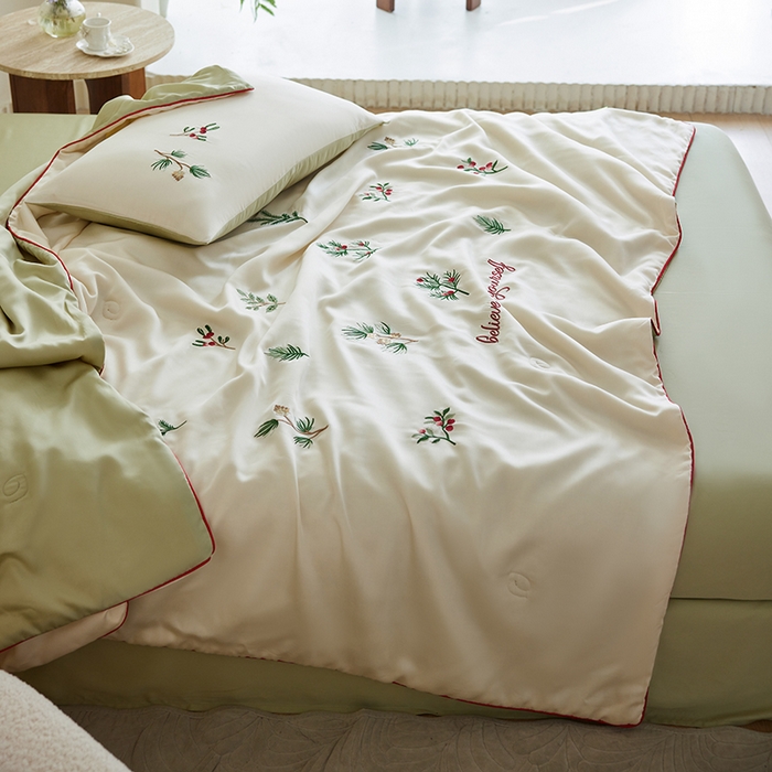 91家纺网 家纺一手货源 找家纺 安莱生活 2026新款50莱赛尔天丝夏被夏凉被空调被四件套嵌绳款 香脂冷杉