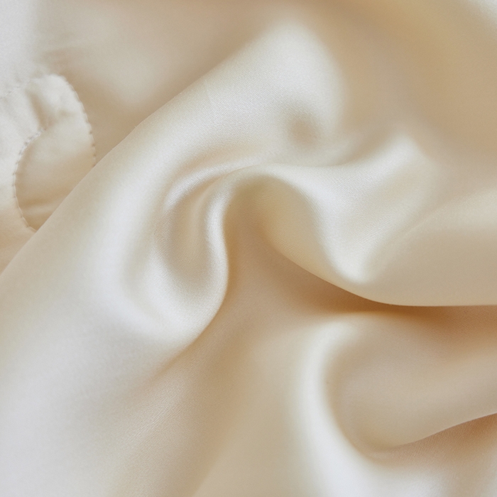 91家纺网 家纺一手货源 找家纺 安莱生活 2026新款50莱赛尔天丝夏被夏凉被空调被四件套嵌绳款 蝴蝶结樱桃