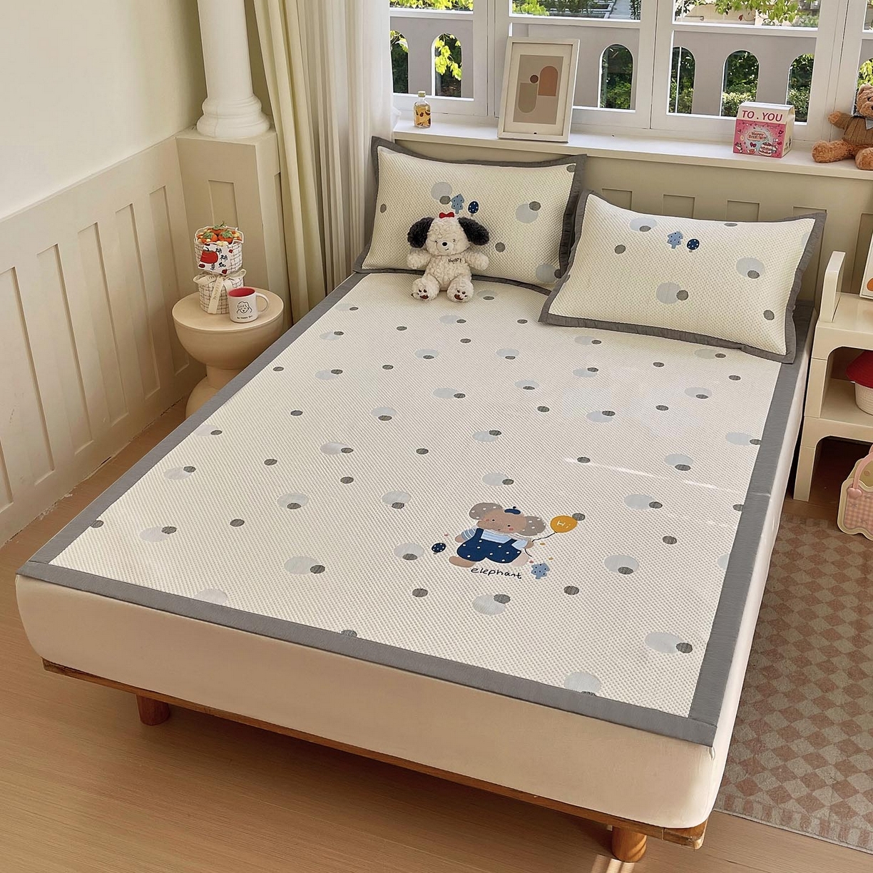 91家纺网 家纺一手货源 找家纺 （总）帅露家纺 2026新款A类PE中分子卡通大版绣花软凉席席子