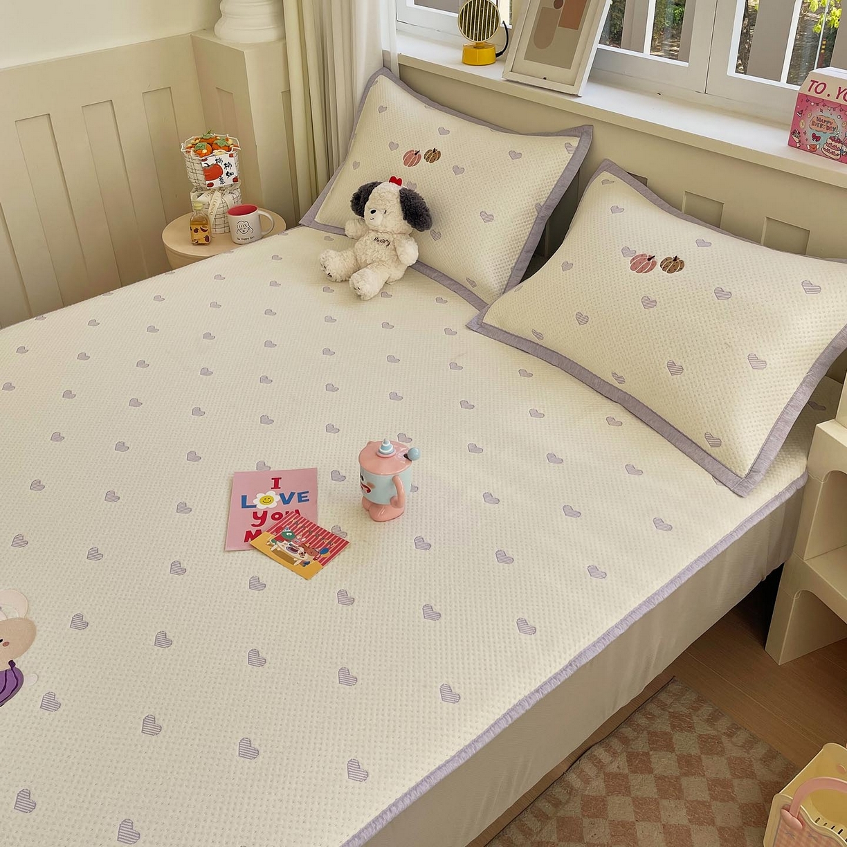 91家纺网 家纺一手货源 找家纺 帅露家纺 2026新款A类PE中分子卡通大版绣花软凉席席子 床笠款-懒懒兔