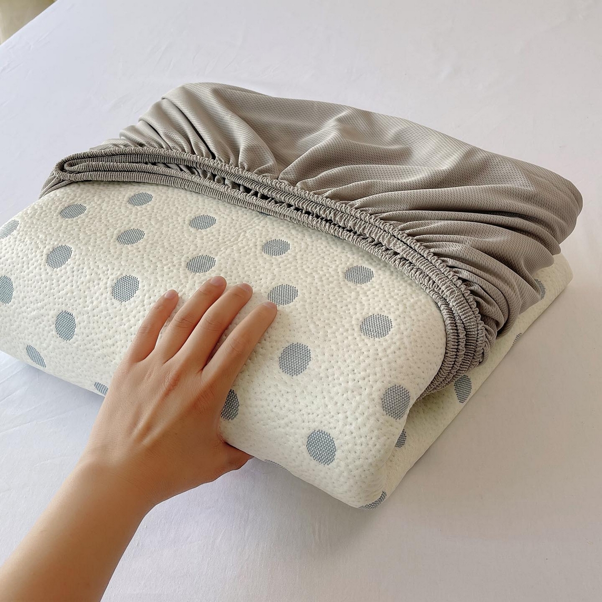 91家纺网 家纺一手货源 找家纺 帅露家纺 2026新款A类PE中分子卡通大版绣花软凉席席子 床笠款-蓝调企鹅