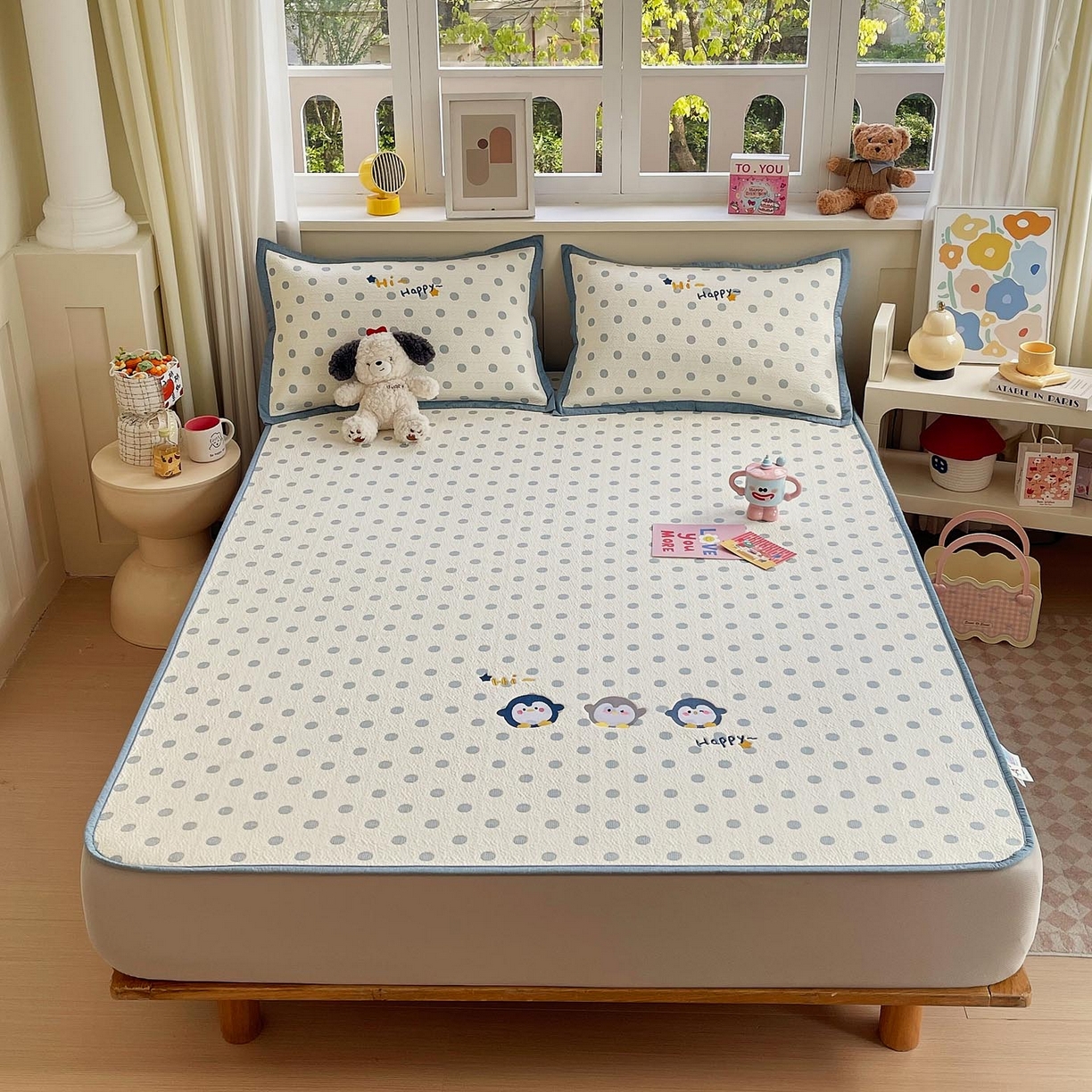 91家纺网 家纺一手货源 找家纺 帅露家纺 2026新款A类PE中分子卡通大版绣花软凉席席子 床笠款-蓝调企鹅