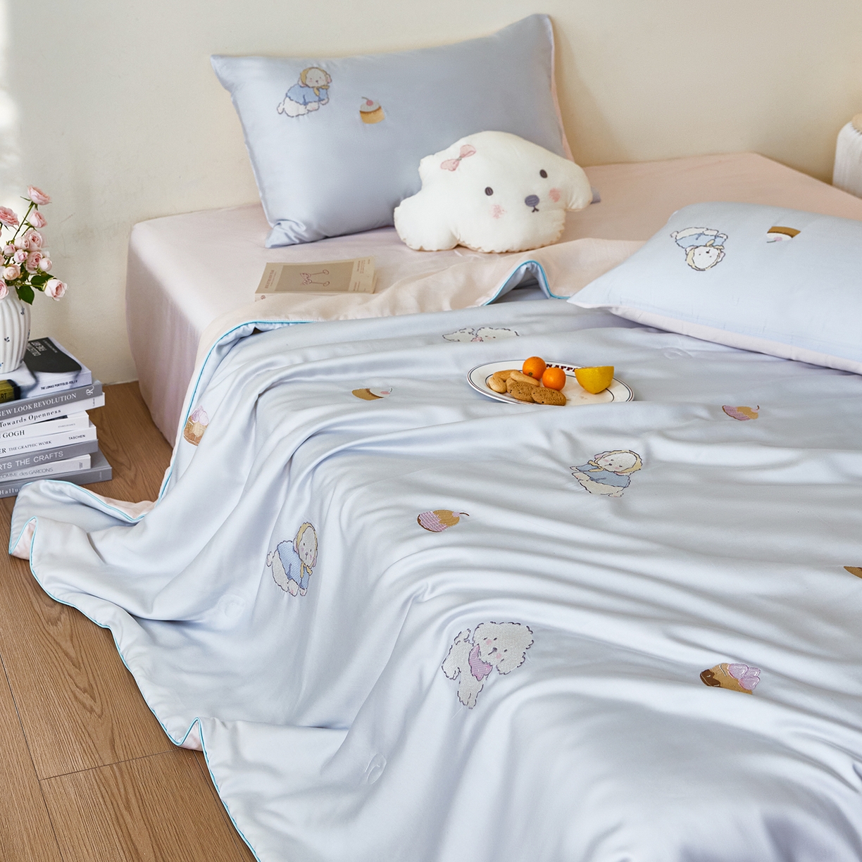 91家纺网 家纺一手货源 找家纺 安莱生活 2026新款50天丝大豆棉夏被空调被夏凉被萌宠甜夏系列 蓝汪浅夏