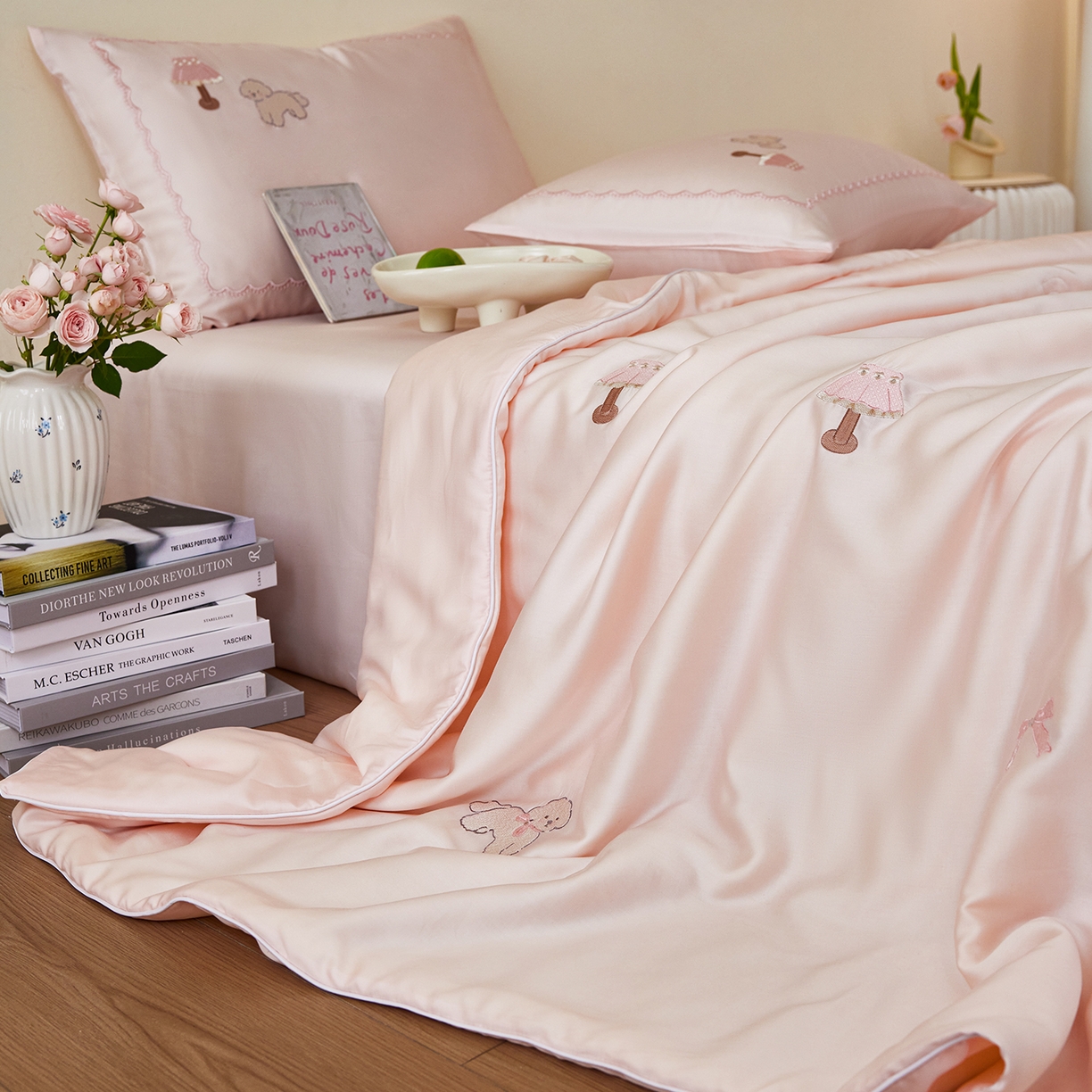 91家纺网 家纺一手货源 找家纺 安莱生活 2026新款50天丝大豆棉夏被空调被夏凉被萌宠甜夏系列 甜粉小卧