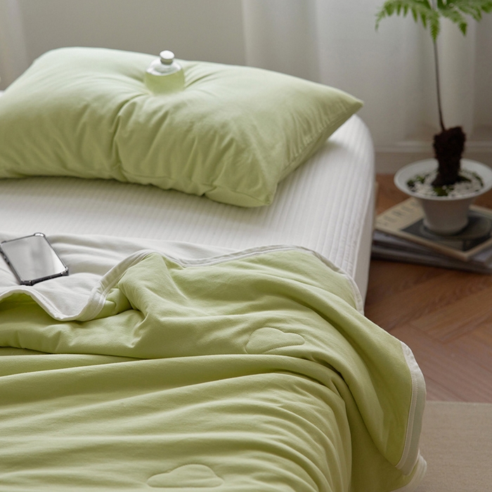 91家纺网 家纺一手货源 找家纺 安莱生活 2026新款全棉云感针织棉双拼夏被空调被夏凉被 白茶双拼