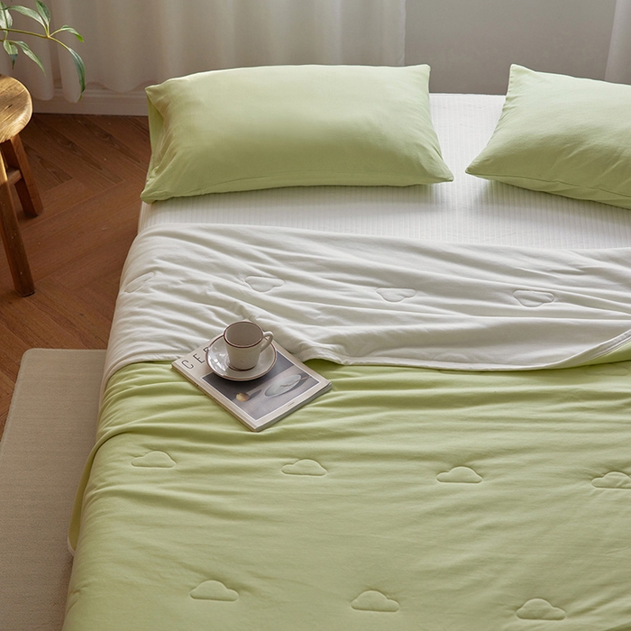 91家纺网 家纺一手货源 找家纺 安莱生活 2026新款全棉云感针织棉双拼夏被空调被夏凉被 白茶双拼