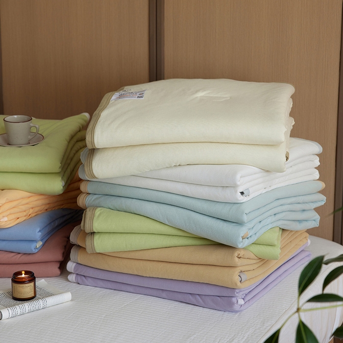 91家纺网 家纺一手货源 找家纺 安莱生活 2026新款全棉云感针织棉双拼夏被空调被夏凉被 组合图仅供参考不可下单