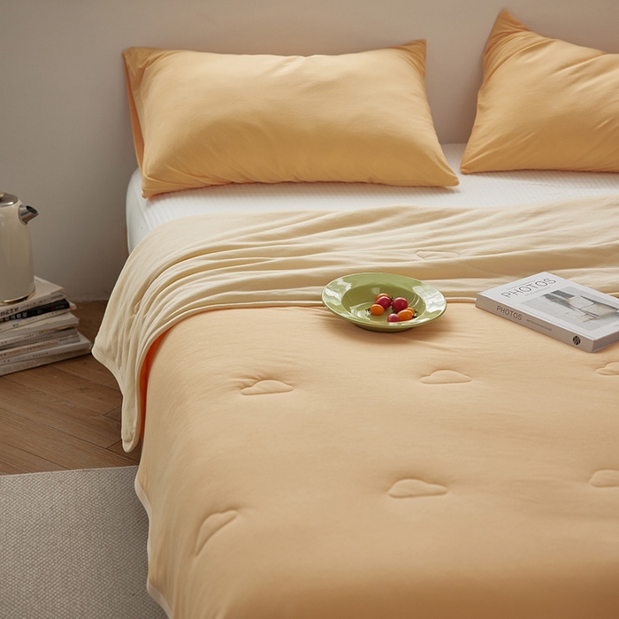 91家纺网 家纺一手货源 找家纺 安莱生活 2026新款全棉云感针织棉双拼夏被空调被夏凉被 奶油橘双拼