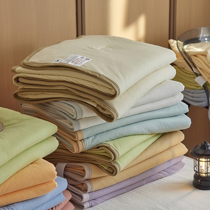 91家纺网 家纺一手货源 找家纺 安莱生活 2026新款全棉云感针织棉双拼夏被空调被夏凉被 组合图仅供参考不可下单