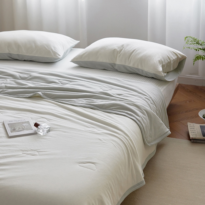 91家纺网 家纺一手货源 找家纺 安莱生活 2026新款全棉云感针织棉双拼夏被空调被夏凉被 清欢白双拼