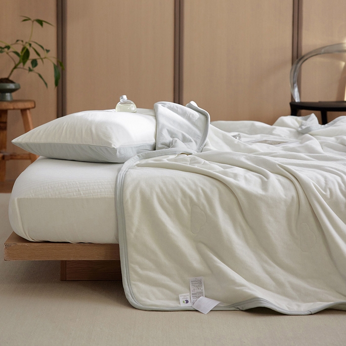 91家纺网 家纺一手货源 找家纺 安莱生活 2026新款全棉云感针织棉双拼夏被空调被夏凉被 清欢白双拼