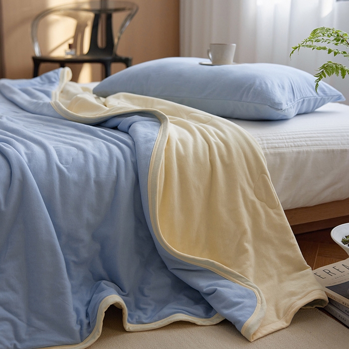 91家纺网 家纺一手货源 找家纺 安莱生活 2026新款全棉云感针织棉双拼夏被空调被夏凉被 婴儿蓝双拼