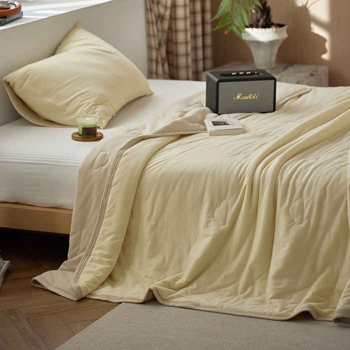 91家纺网 家纺一手货源 找家纺 安莱生活 2026新款全棉云感针织棉双拼夏被空调被夏凉被 菁甘绿双拼