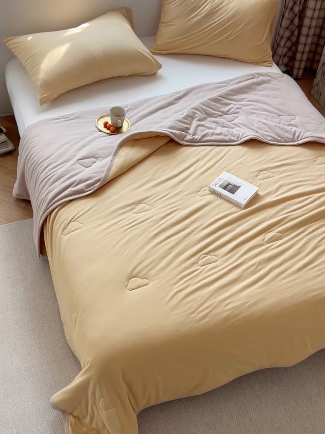 91家纺网 家纺一手货源 找家纺 安莱生活 2026新款全棉云感针织棉双拼夏被空调被夏凉被 奶卡双拼