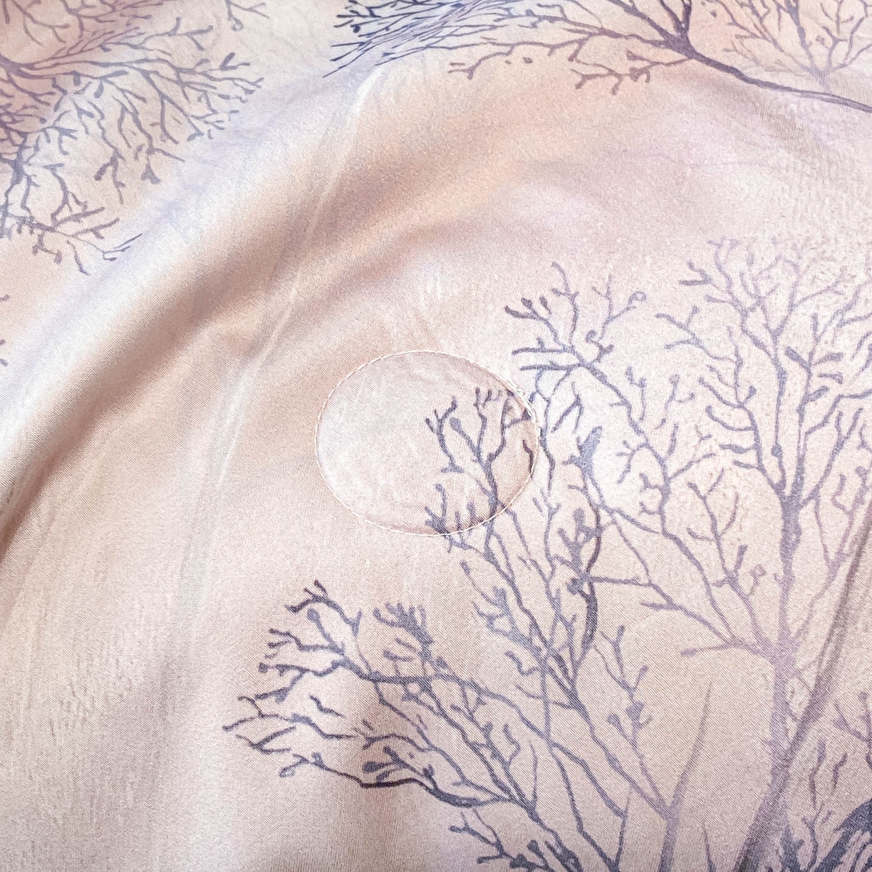 91家纺网 家纺一手货源 找家纺 （总）新方向 2026数码印花A类20%蚕丝天丝棉夏被四件套 65%60s兰精天丝 35%100支长绒棉--漫枝