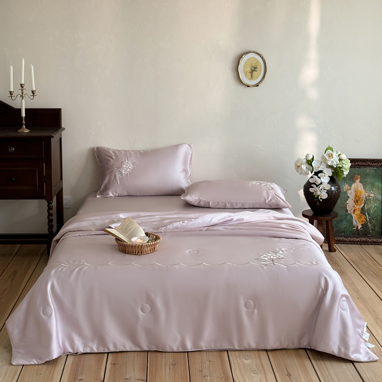 91家纺网 家纺一手货源 找家纺 极简 2026新款天丝刺绣夏被四件套-柔花束影 柔花束影-紫