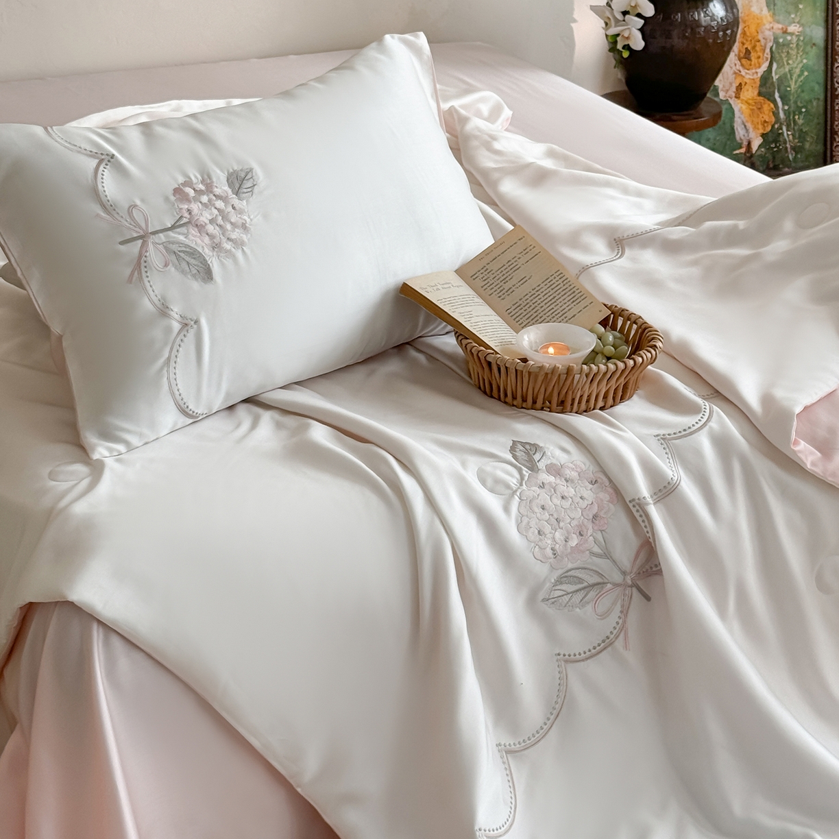 91家纺网 家纺一手货源 找家纺 （总）极简 2026新款天丝刺绣夏被四件套-柔花束影