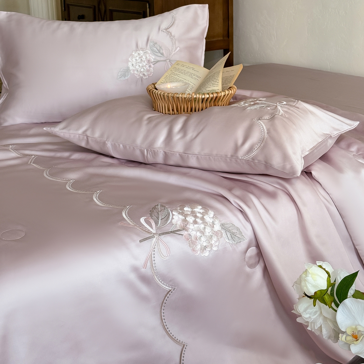 91家纺网 家纺一手货源 找家纺 极简 2026新款天丝刺绣夏被四件套-柔花束影 柔花束影-紫