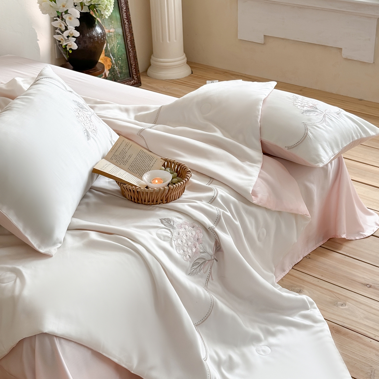 91家纺网 家纺一手货源 找家纺 极简 2026新款天丝刺绣夏被四件套-柔花束影 柔花束影-白