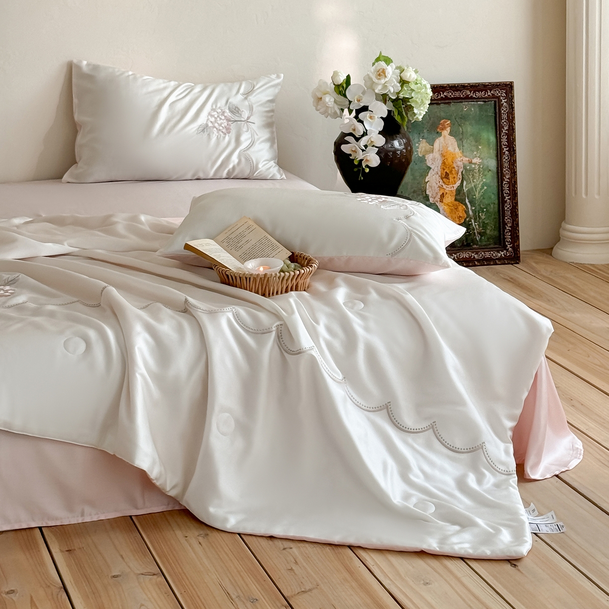 91家纺网 家纺一手货源 找家纺 极简 2026新款天丝刺绣夏被四件套-柔花束影 柔花束影-白