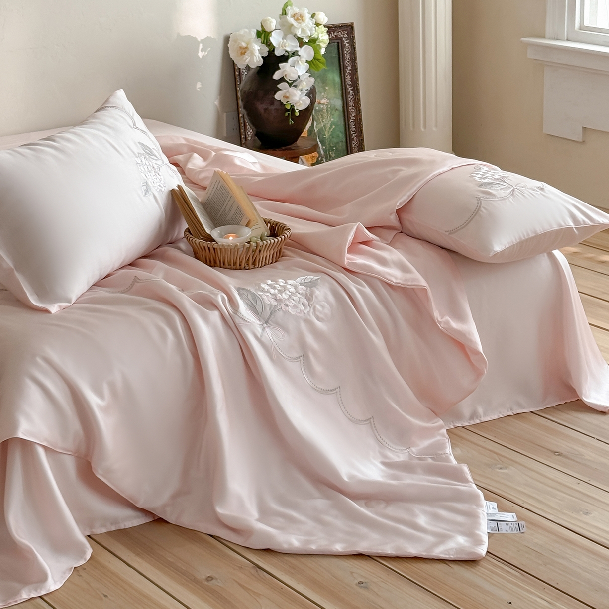 91家纺网 家纺一手货源 找家纺 极简 2026新款天丝刺绣夏被四件套-柔花束影 柔花束影-粉