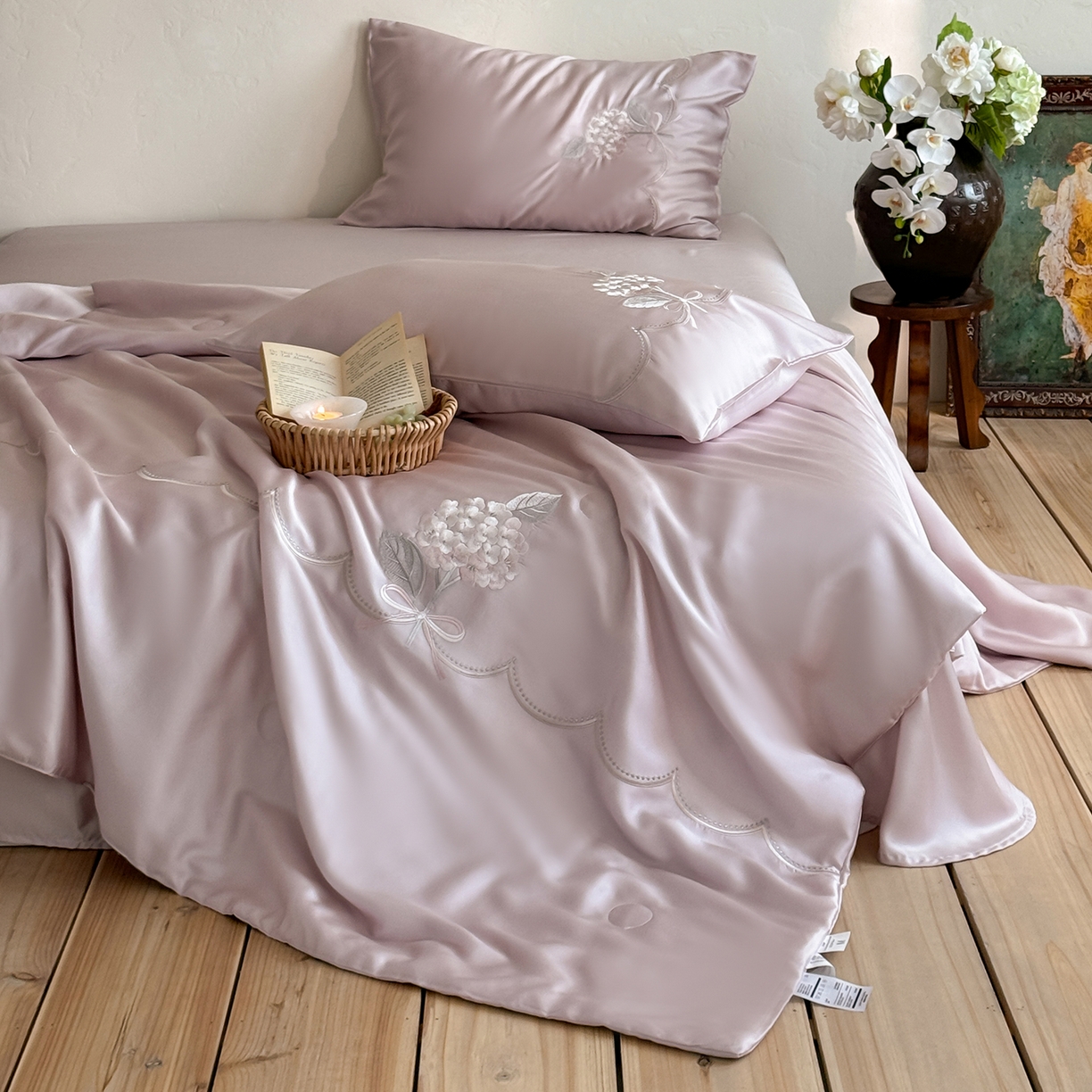 91家纺网 家纺一手货源 找家纺 极简 2026新款天丝刺绣夏被四件套-柔花束影 柔花束影-紫